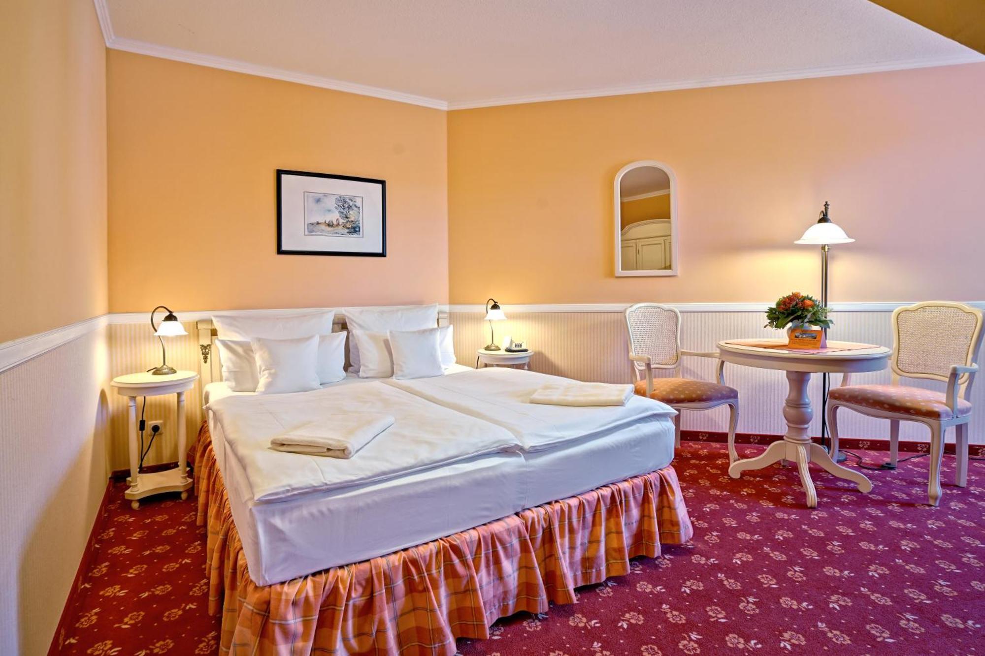 Hotel Godewind Thiessow Ruang foto