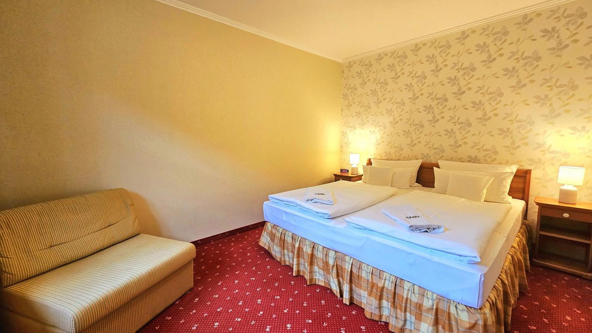 Hotel Godewind Thiessow Bagian luar foto