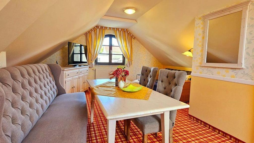 Hotel Godewind Thiessow Bagian luar foto