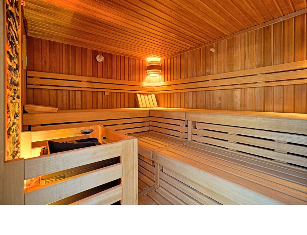 Hotel Godewind Thiessow Bagian luar foto