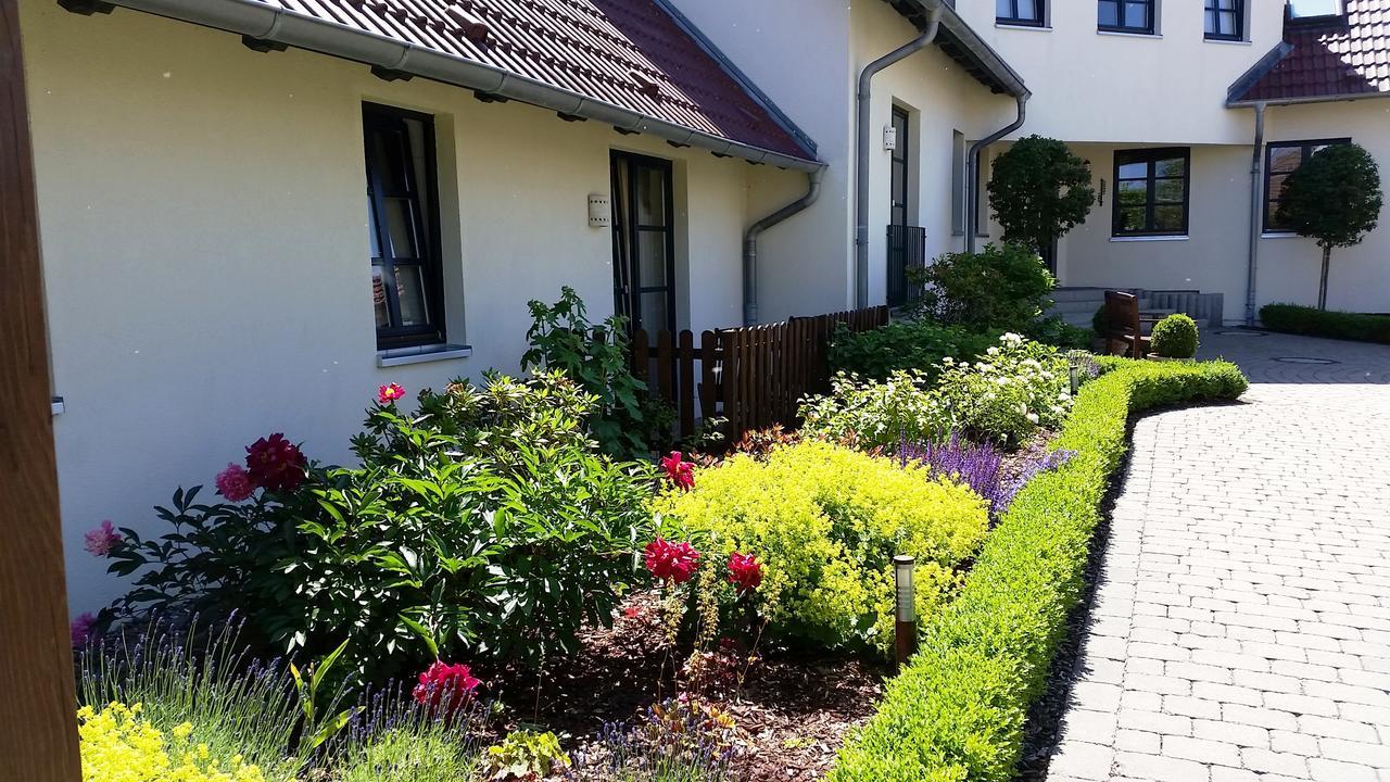 Hotel Godewind Thiessow Bagian luar foto