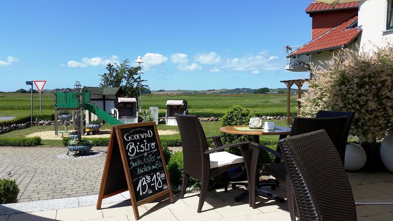Hotel Godewind Thiessow Bagian luar foto